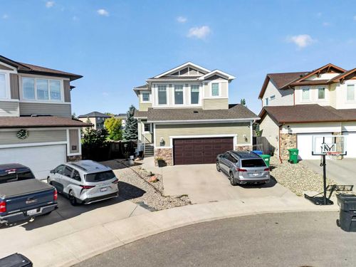 673 Twinriver Cres W, Lethbridge, AB, T1J5G1 | Card Image
