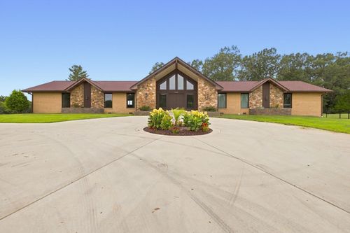 5350 Ashland City Rd, Clarksville, TN, 37043-8329 | Card Image