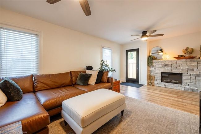 182 Huxley Ave S, House other with 4 bedrooms, 2 bathrooms and 3 parking in Hamilton ON | Image 17