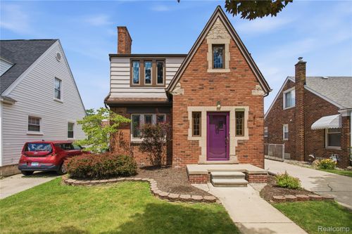 15422 Regina Ave, Allen Park, MI, 48101-1917 | Card Image