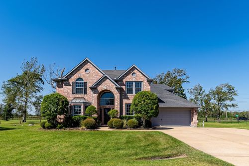 8991 Water Point Dr, Beach City, TX, 77523-9817 | Card Image
