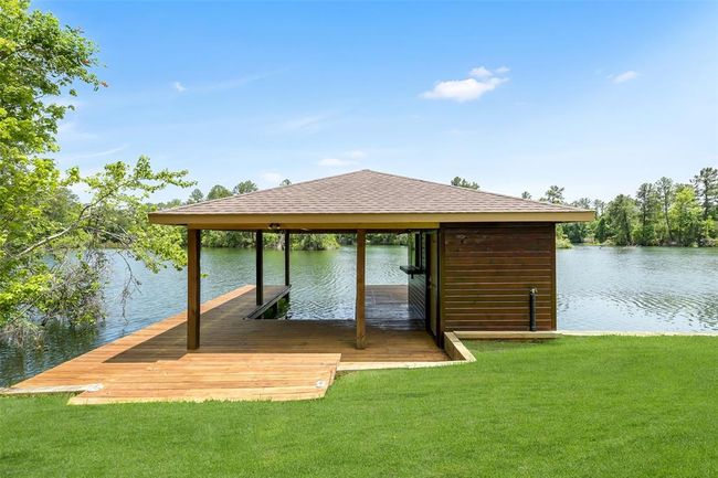 18 Smith Loop N, House other with 4 bedrooms, 5 bathrooms and 2 parking in Cleveland TX | Image 30