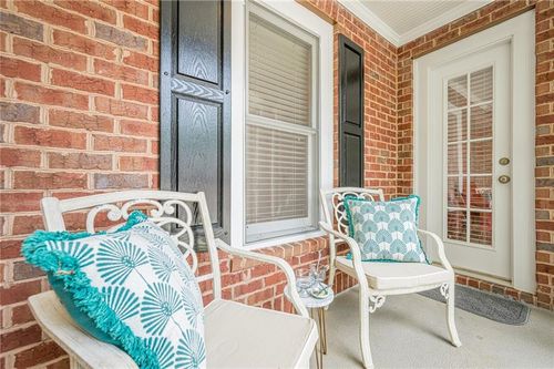 3502 Village Green Dr, Roswell, GA, 30075-7649 | Card Image