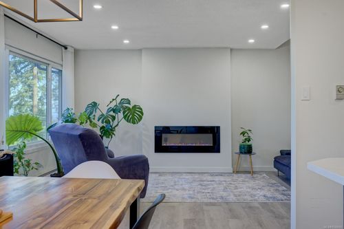 79 Riley Pl, Nanaimo, BC, V9T5B9 | Card Image