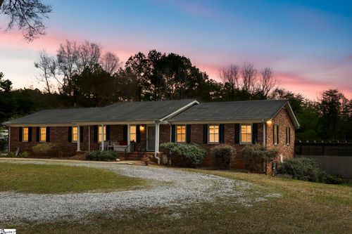 250 Thompson Rd, Taylors, SC, 29687-6839 | Card Image