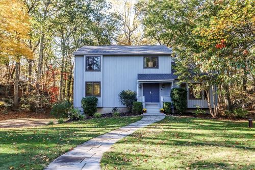 52 Mustang Dr, Shelton, CT, 06484-5418 | Card Image