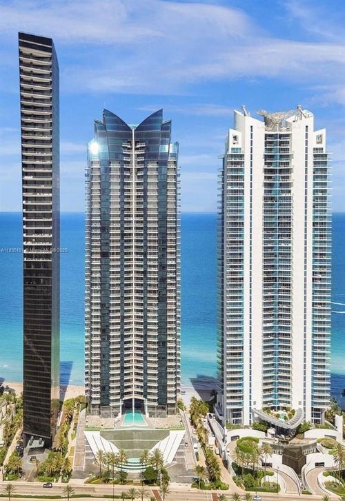 apt-2803-17121 Collins Ave, Sunny Isles Beach, FL, 33160-4358 | Card Image