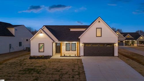 2018 Meadow Glen Court, Chesnee, SC, 29323 | Card Image