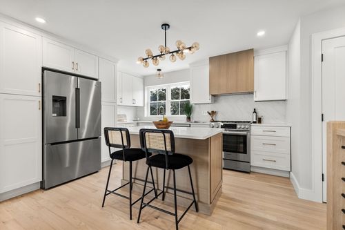 122-122 Woodruff Ave, Medford, MA, 02155 | Card Image