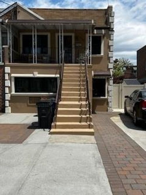 2033 67th St, Brooklyn, NY, 11204-4607 | Card Image