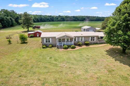 6439 Cedar Grove Rd, Big Sandy, TN, 38221 | Card Image
