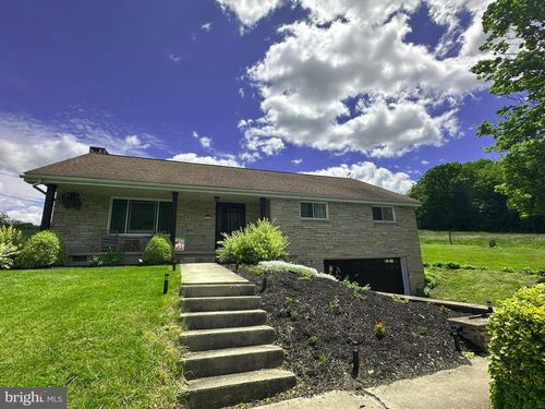 2348 Raystown Rd, Everett, PA, 15537-4941 | Card Image