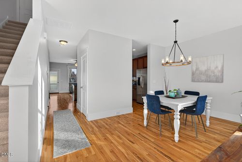 38 Owen Towne Rd, Chapel Hill, NC, 27516-4892 | Card Image