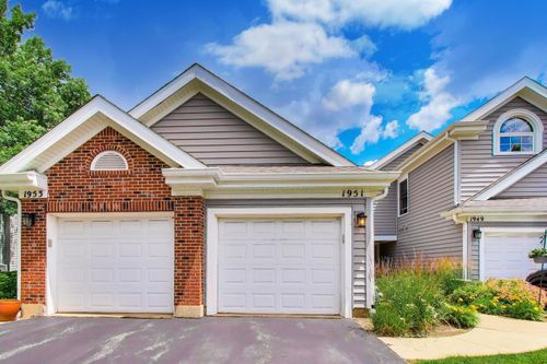 0-1951 N Stillwater Rd, Arlington Heights, IL, 60004-7282 | Card Image