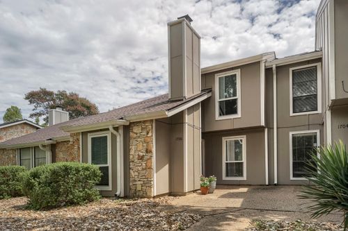 1706 Timberwood Dr, Austin, TX, 78741-5547 | Card Image