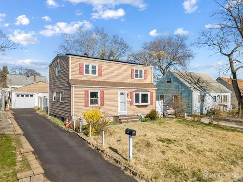48 Buchanan Ave, Parlin, NJ, 08859-1562 | Card Image