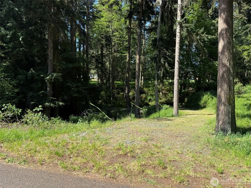 5860 Fish Rd, Freeland, WA, 98249-8759 | Card Image