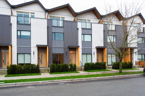 4170 Columbia St, Vancouver, BC, V5Y | Card Image