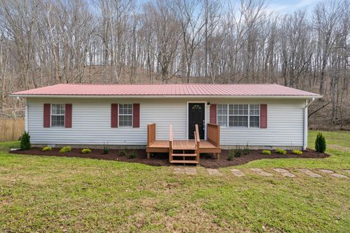 1120 Union Rd, DICKSON, TN, 37055-9362 | Card Image