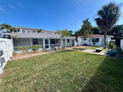 2-1235 Beach Rd, Riviera Beach, FL, 33404-5779 | Card Image