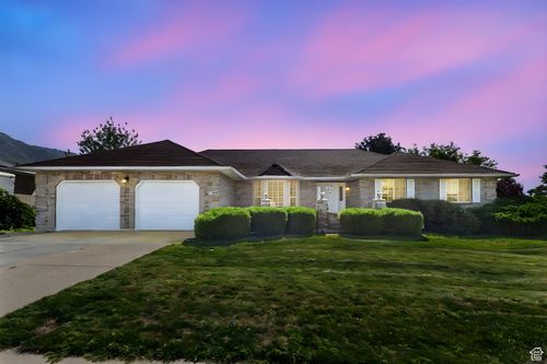 5760 S 1050 E, South Ogden, UT, 84405-4944 | Card Image