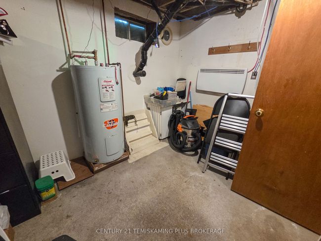 386181 Boundry Rd, House other with 3 bedrooms, 1 bathrooms and 10 parking in Englehart ON | Image 36