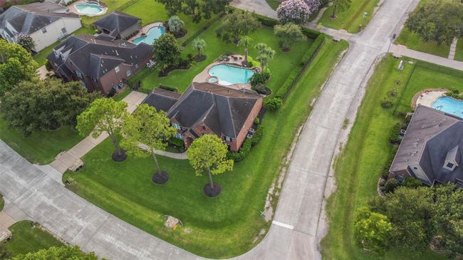 3702 Pine Chase Dr, House other with 4 bedrooms, 4 bathrooms and 3 parking in Pearland TX | Image 43
