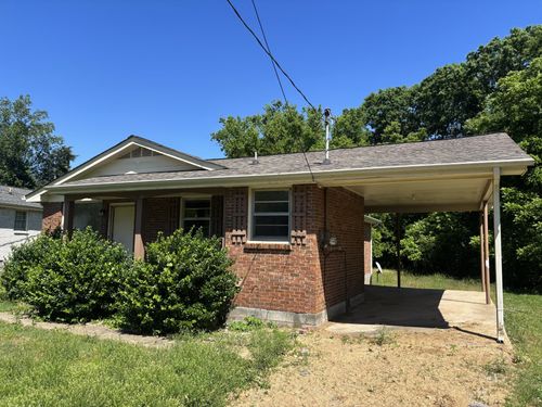 3189 Ewingdale Dr, Nashville, TN, 37207-2701 | Card Image
