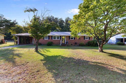 213 Vinwood Ave, Goldsboro, NC, 27534-8811 | Card Image