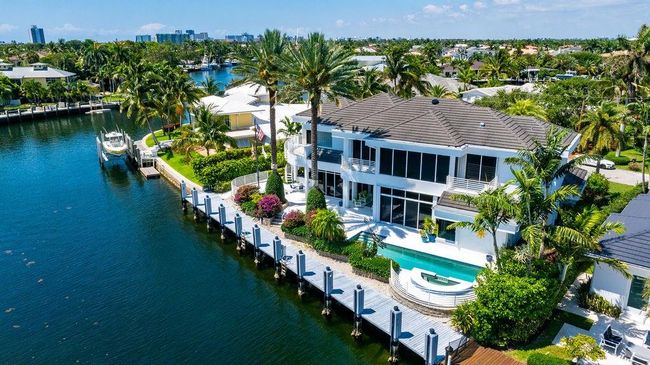 2551 Ne 31 St Ct, House other with 4 bedrooms, 6 bathrooms and null parking in Lighthouse Point FL | Image 87