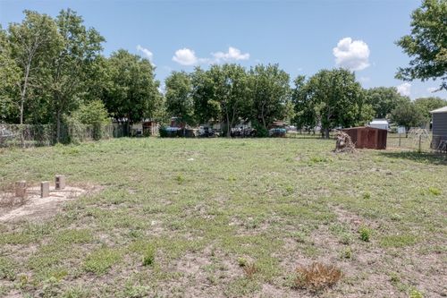 143 Quail Ridge Dr, Kyle, TX, 78640-9788 | Card Image