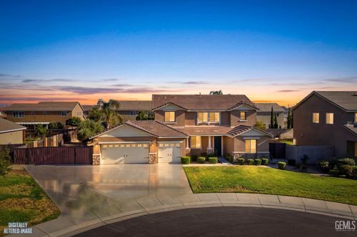 15717 La Strada Court, Bakersfield, CA, 93314 | Card Image