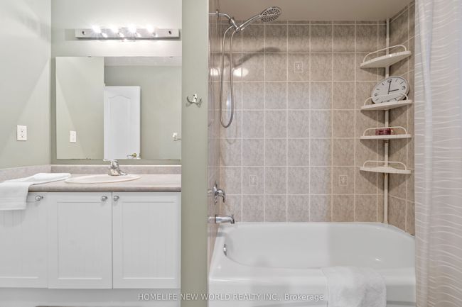1033 Copperfield Dr, House other with 6 bedrooms, 6 bathrooms and 3 parking in Oshawa ON | Image 28