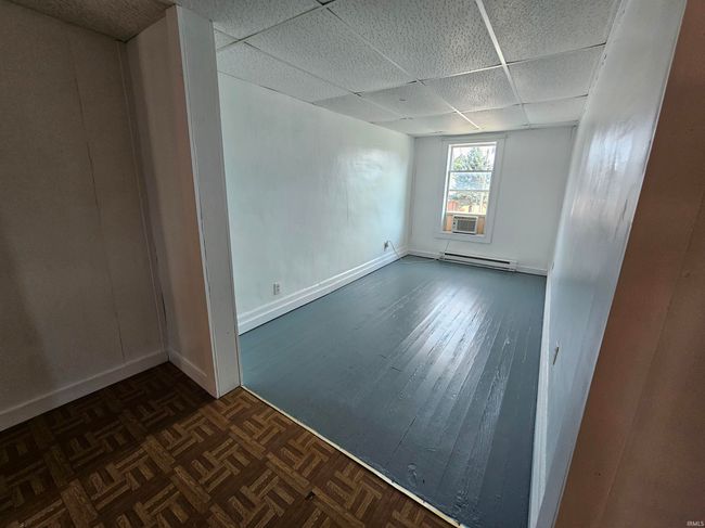 APT-3 - 222 E Union St, Condo with 2 bedrooms, 1 bathrooms and null parking in Worthington IN | Image 4