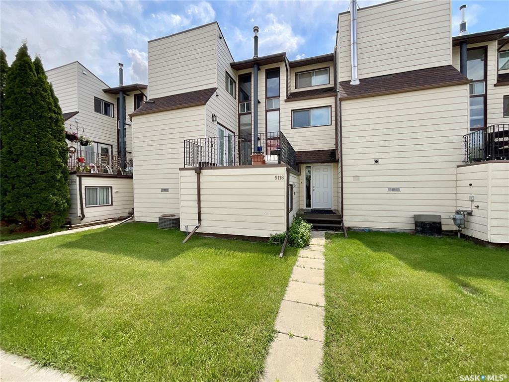 Residential in Regina