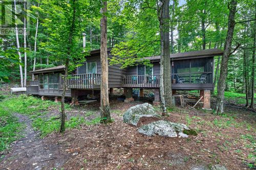 3 Scott Island, Newboro, ON, K0G1X0 | Card Image