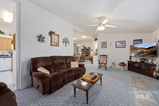 321 S 600 E, House other with 6 bedrooms, 3 bathrooms and 2 parking in Jerome ID | Image 10