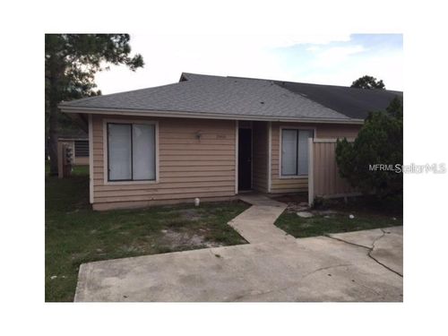 2900 Eastern Willow Ave, ORLANDO, FL, 32808-3769 | Card Image