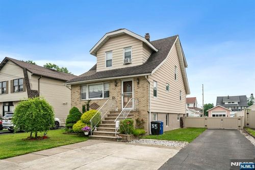 55 Prospect Ave, Little Ferry, NJ, 07643-2004 | Card Image