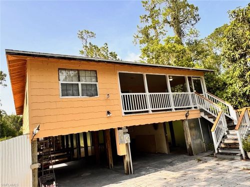 6145 Bathey Ln, Naples, FL, 34116-7537 | Card Image