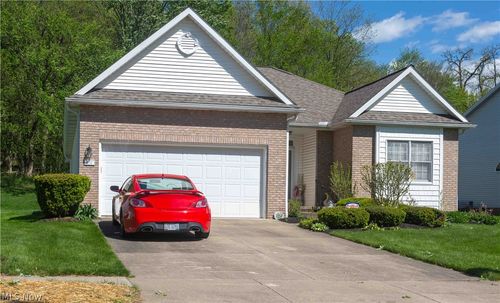 6-658 N Ridgecliff St, Tallmadge, OH, 44278-1071 | Card Image