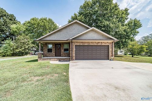 27426 Gatlin Rd, Ardmore, AL, 35739-7704 | Card Image