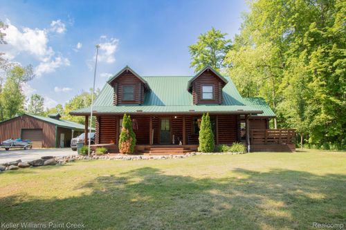 5104 Ravenswood Rd, Kimball, MI, 48074-3220 | Card Image