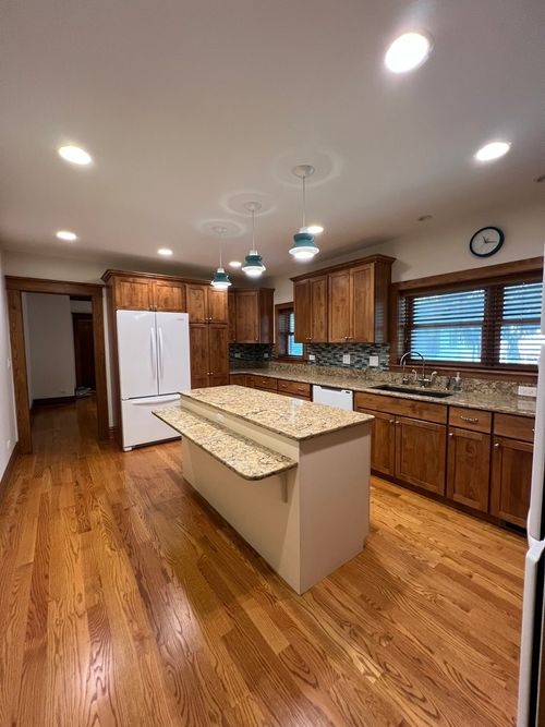 1-21 7th Ave, La Grange, IL, 60525-2502 | Card Image
