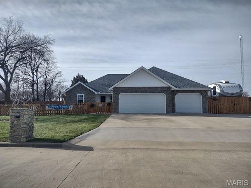 103 S Aspen St, Buffalo, MO, 65622-9349 | Card Image