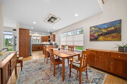 38 Tansy Ave, Stratham, NH, 03885-2288 | Card Image