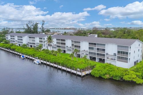 unit-205b-1401 S Mccall Rd, ENGLEWOOD, FL, 34223-4860 | Card Image