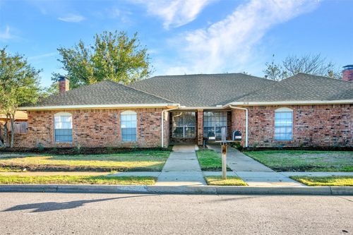 2110 Teakwood Ln, Plano, TX, 75075-2040 | Card Image