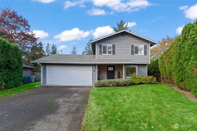 207 Elma Place Se, House other with 3 bedrooms, 1 bathrooms and 2 parking in Renton WA | Image 1