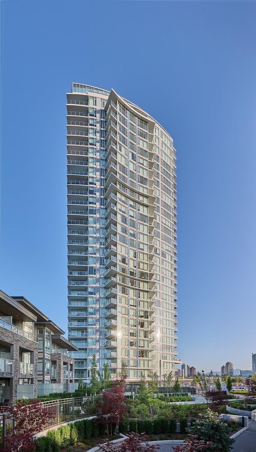 208-7683 Park Cres, Burnaby, BC, V3N0J4 | Card Image